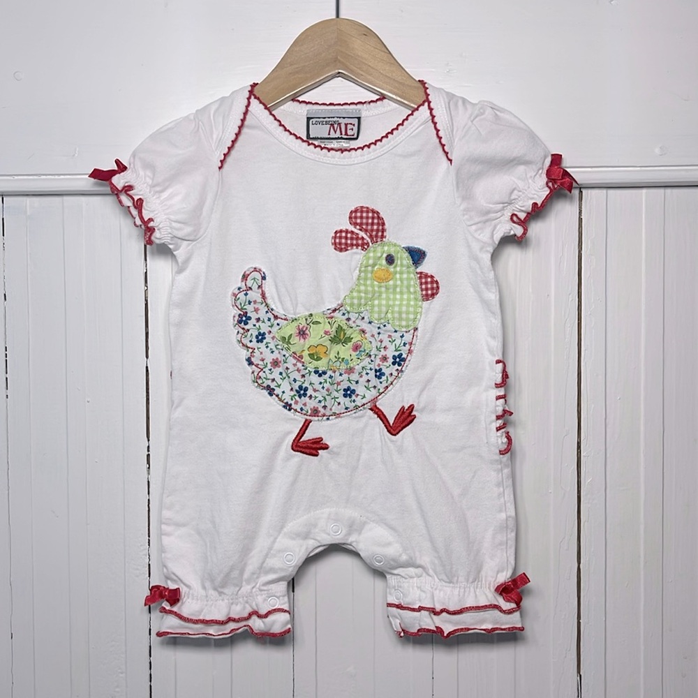 LOVE BEING ME 100% Cotton EUC Chicken Patchwork Embroidered Appliqué Romper